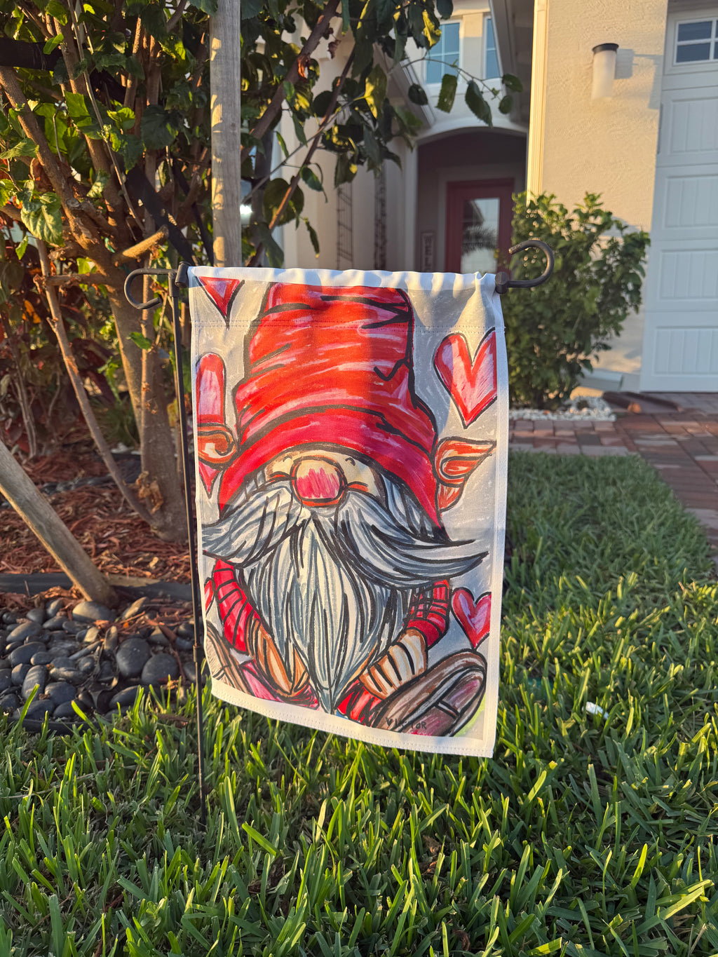 Valentine's Gnome - Garden flag - Vichy's Art