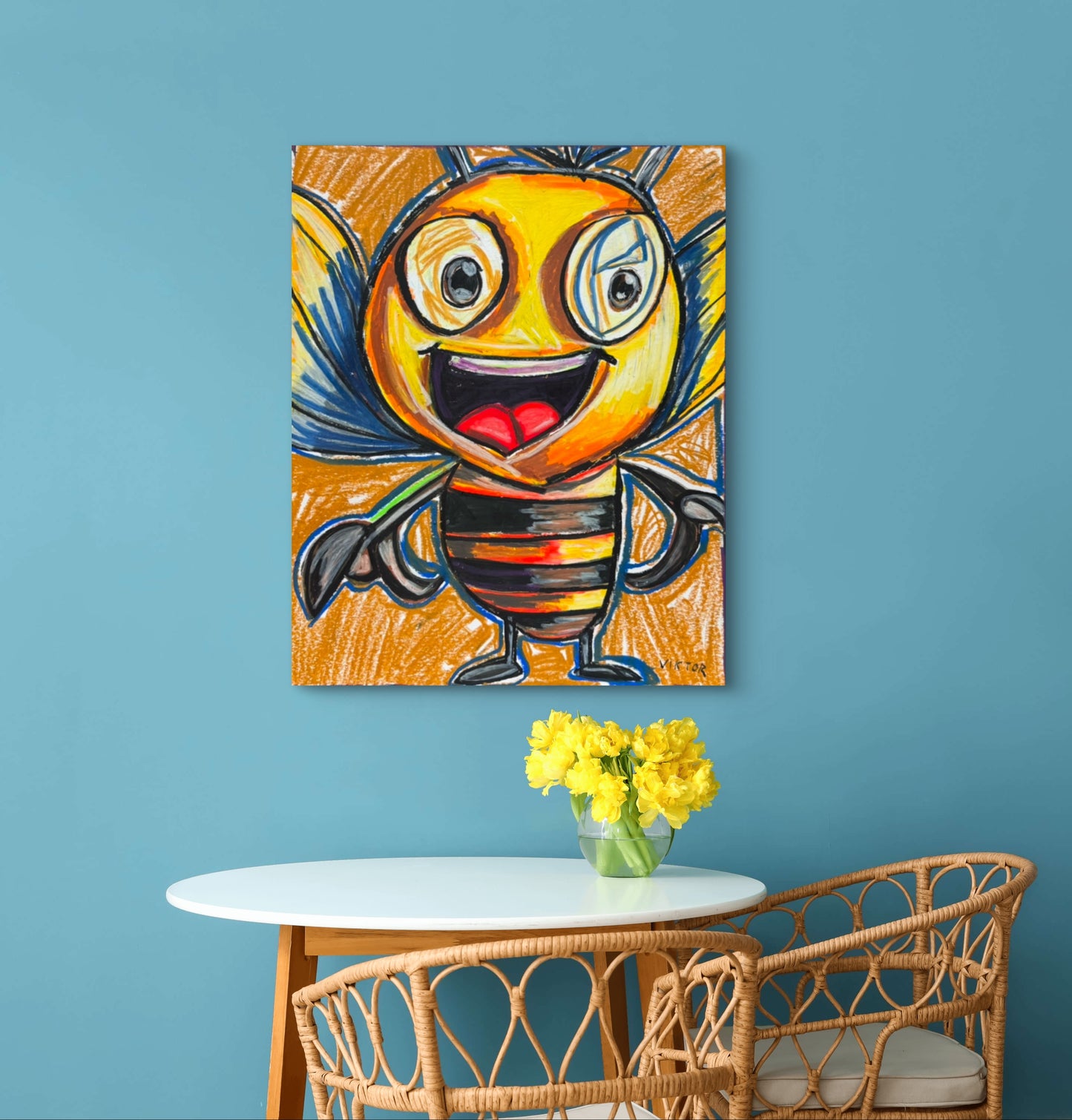 The Cute Bee - Art Prints